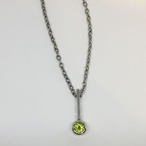 Sterling silver peridot pendant​​